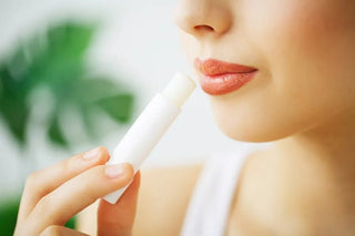 What does CBD lip balm do? Benefits of CBD lip balm