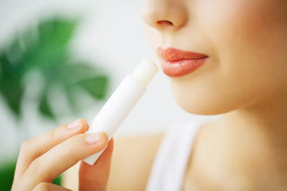 What does CBD lip balm do? Benefits of CBD lip balm